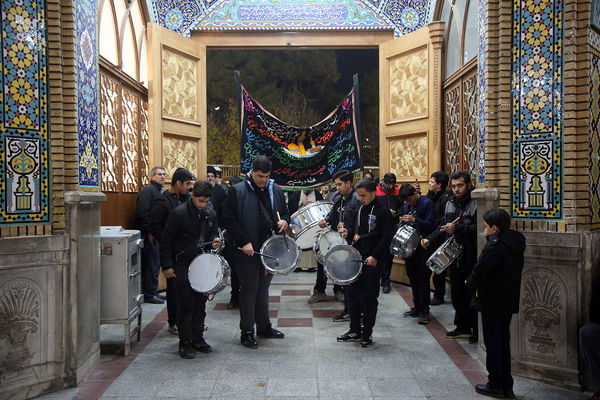 مراسم عزاداری سالروز شهادت امام هادی(ع) در حرم حضرت معصومه(س)