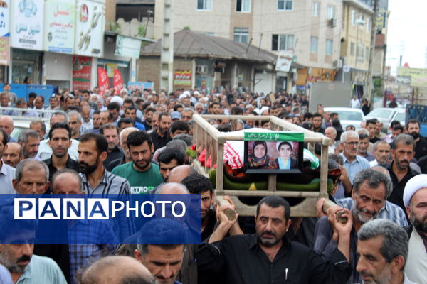 تشییع پیکر مادر شهید حسینعلی جعفری