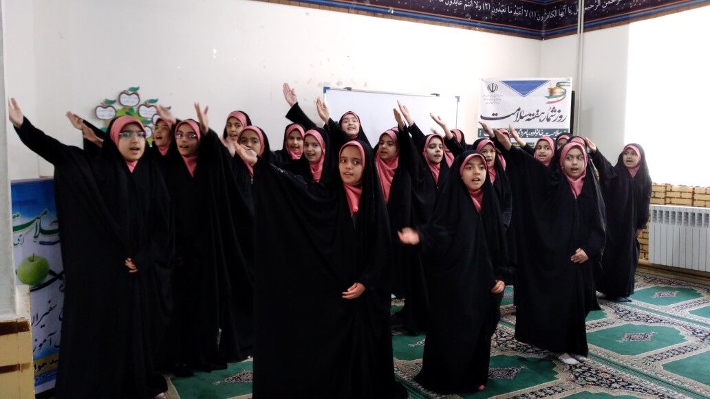 مراسم اختتامیه هفته سلامت در دبستان شهید جواهری
