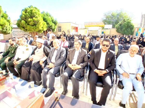 آیین بازگشایی مدارس و آغاز سال تحصیلی در هنرستان حضرت معصومه (س) شهر کلات