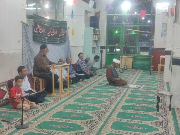 جلسه جهاد تبیین وحماسه های دوران دفاع مقدس در مساجد روستاها و شهرستان خلیل آباد 