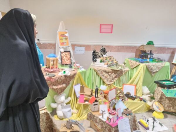 نمایشگاه تجلی امید ۲ در منطقه ۱۳ 
