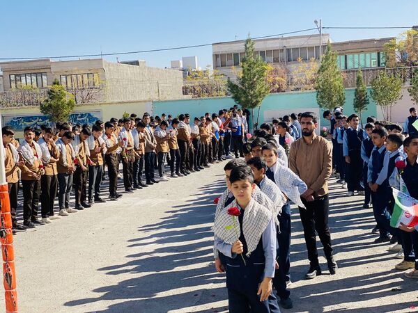 مراسم استقبال از شهید گمنام در شهرستان مه‌ولات