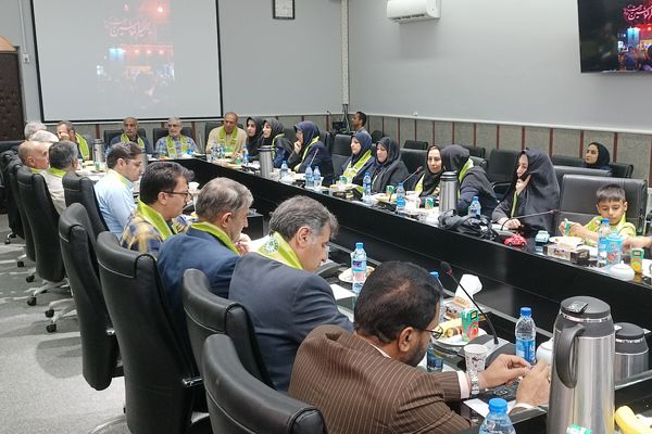 نشست هم‌اندیشی پیشکسوتان سازمان دانش‌آموزی استان کرمانشاه