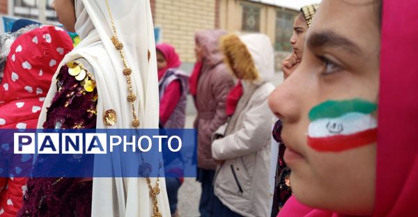 جلوه‌ای از شور انقلابی در سالروز پیروزی