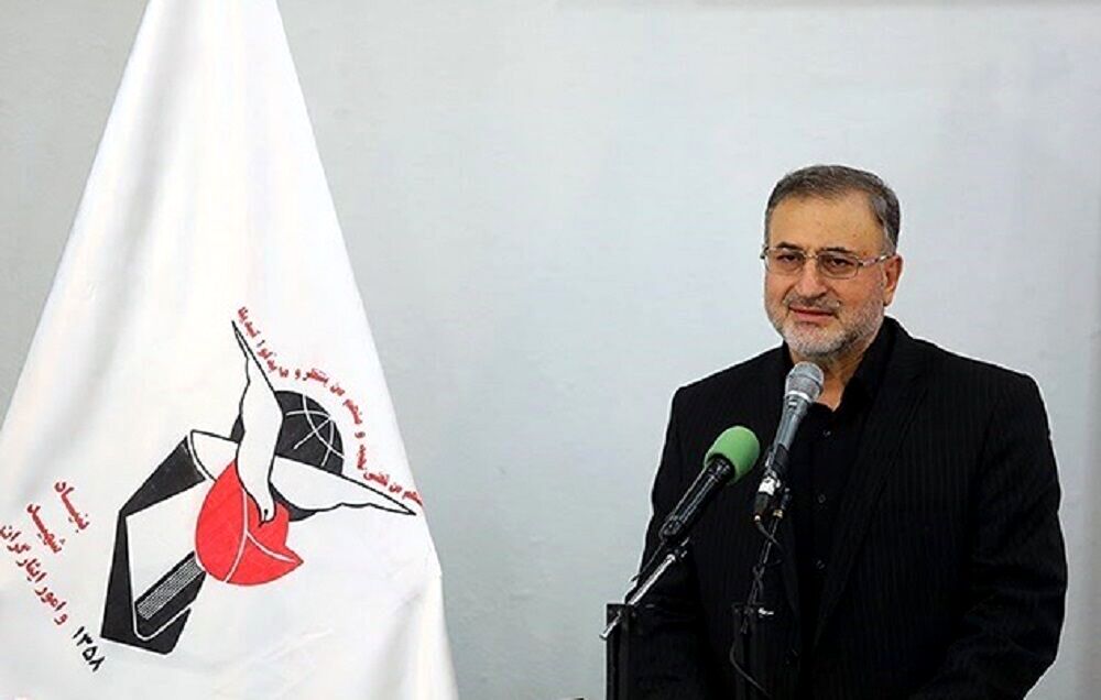 فرهنگ ایثار و شهادت دو محور بنیادین در حفظ و بقای اسلام است