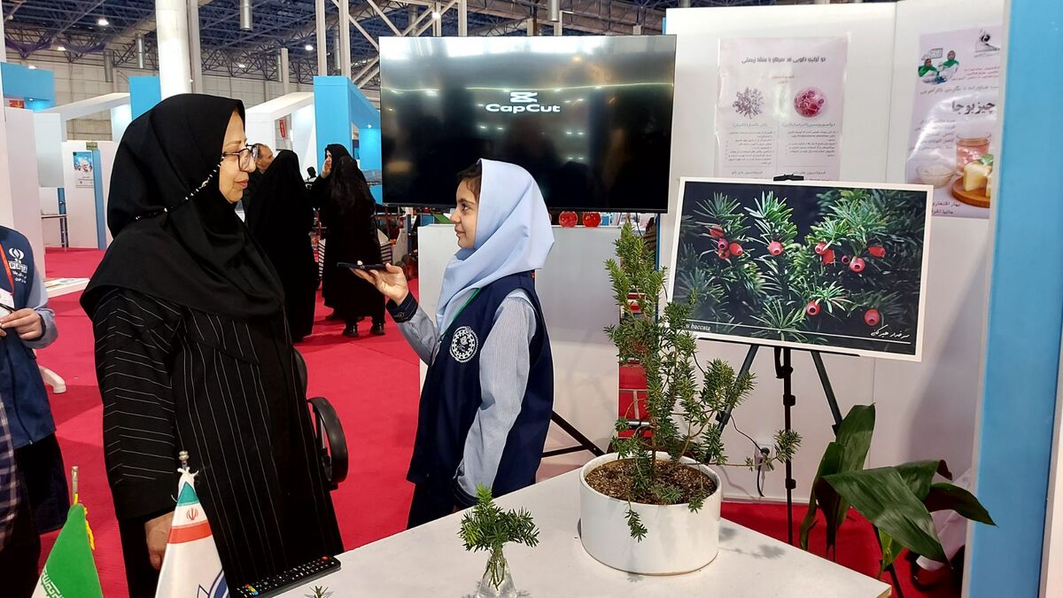 پژوهش‌های نوین زیست فناوری گامی موثر در  عرصه پزشکی و داروسازی است 