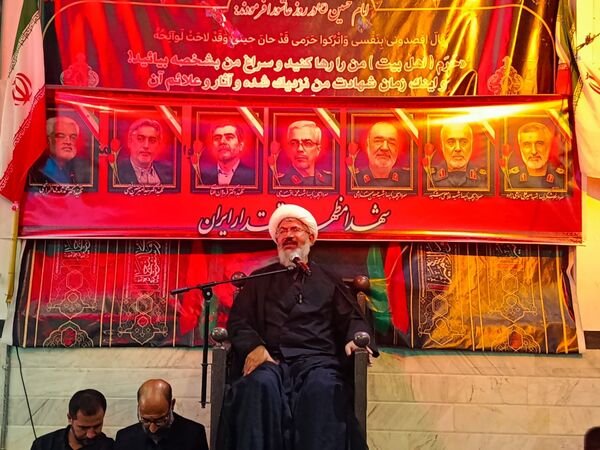 نوای “لبیک یا حسین” در شب پنجم محرم در رزق آباد طنین‌انداز شد