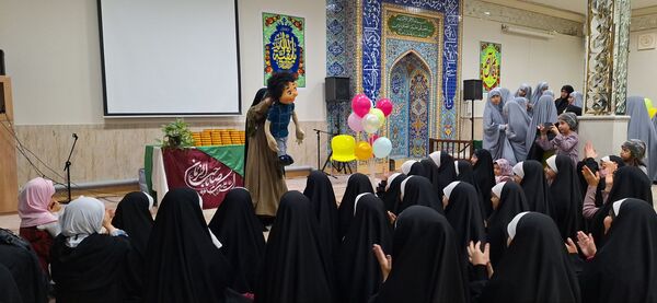 شور و شادی میلاد منجی عالم در دارالقرآن امام حسین (ع) ناحیه ۶ مشهد