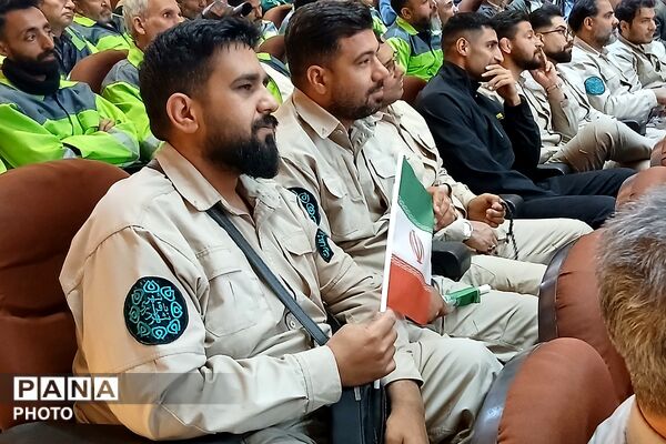 تجلیل از دختران شهدای جنگ رمضان در باقرشهر