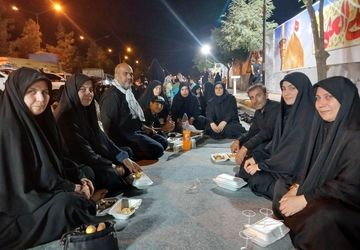 زوار امام حسین(ع) و حمایتِ‌شان از موشک‌های ایرانی در مسیر عشق و وفا