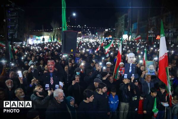 حضور مقتدر مردم ساوجبلاغ در نوزدهمین شب تجمع مردمی 
