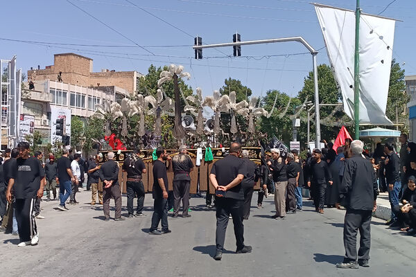 شور عاشورای حسینی در بین کرمانشاهیان غیور