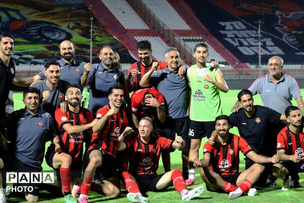 پیروزی یک بر صفر تراکتور در دیدار حساس مقابل پرسپولیس در تبریز