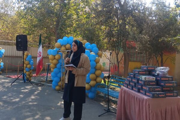 حضور دانش‌آموزان ناحیه دو شهرری در نمایشگاه طرح‌های علمی پژوش سرای بصیرت 
