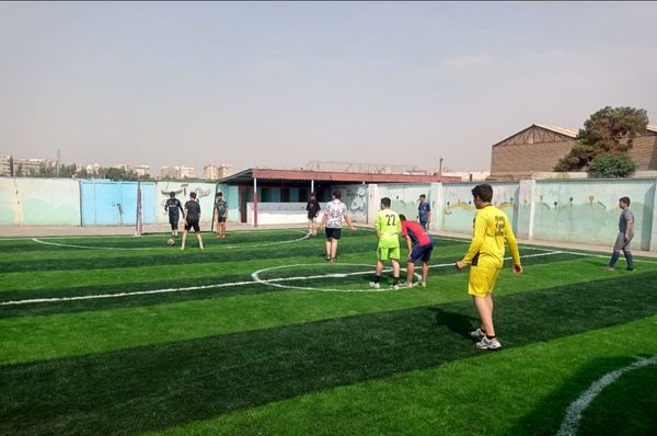 مدرسه راهی برای آینده روشن