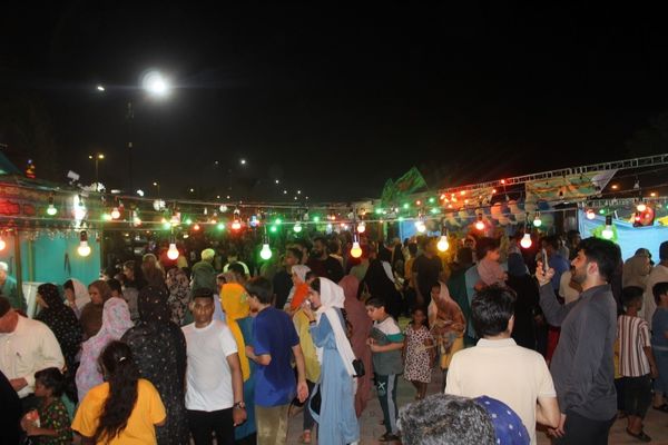 جشن و مهمانی کیلومتری عیدغدیرخم در بندرعباس