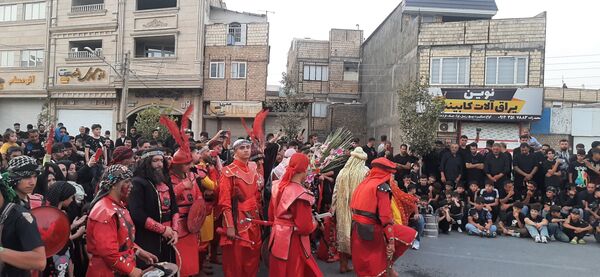 برگزاری مراسم تعزیه‌خوانی در منطقه نیروگاه قم