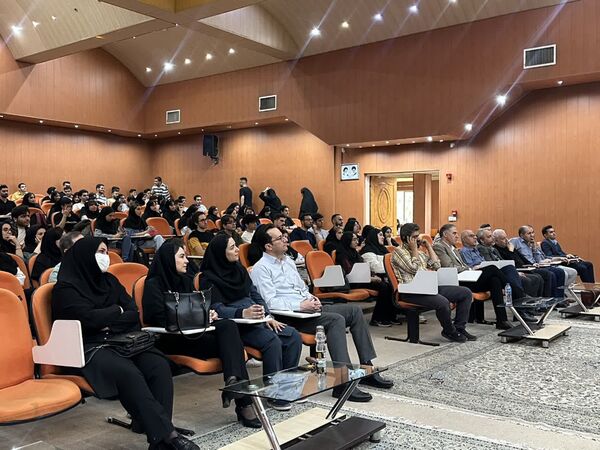 بزرگداشت پروفسور مریم میرزاخانی در دانشگاه آزاد واحد کرج