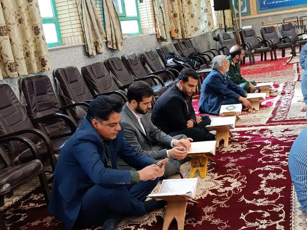 محفل انس با قرآن در تکیه ابوالفضلی مزده