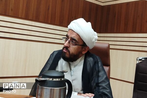 جلسه توجیهی نظام مسائل تربیتی و ساماندهی مربیان پرورشی مدارس ناحیه دو شهرری