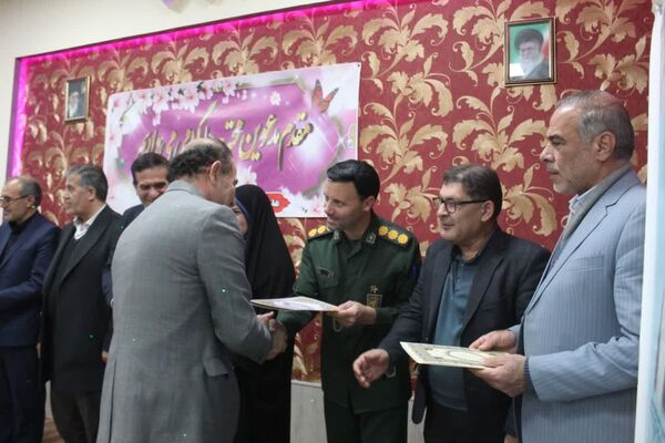 آیین تجلیل از پیشکسوتان فرهنگی ملکان 