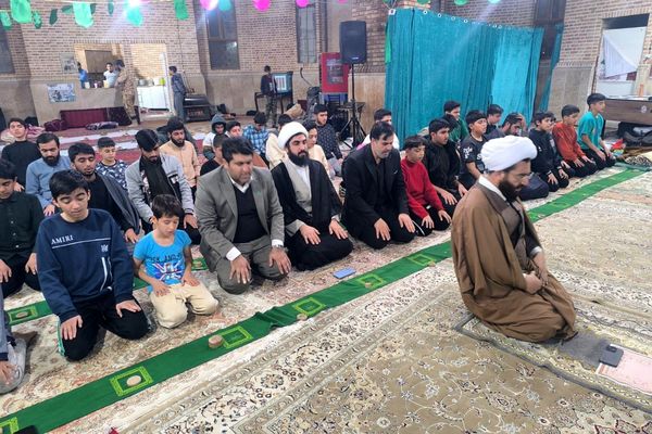 بازدید مسئولان از روند برگزاری اعتکاف دانش‌آموزی؛ تأکید بر تقویت برنامه‌های تربیتی