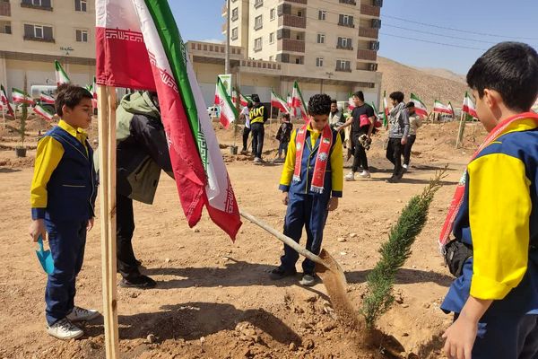 آئین بزرگداشت روز ملی درختکاری در شیراز 