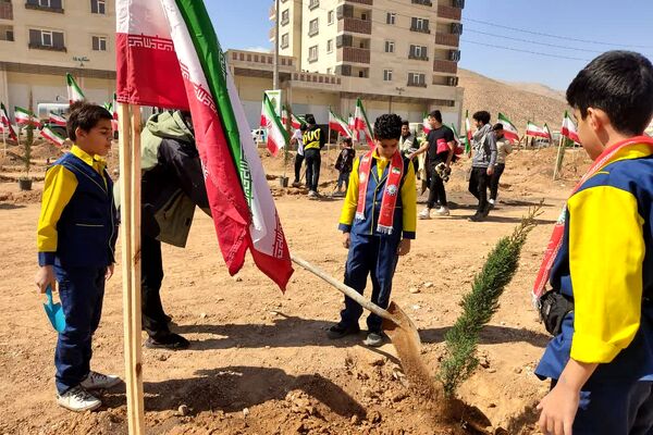 آئین بزرگداشت روز ملی درختکاری در شیراز 