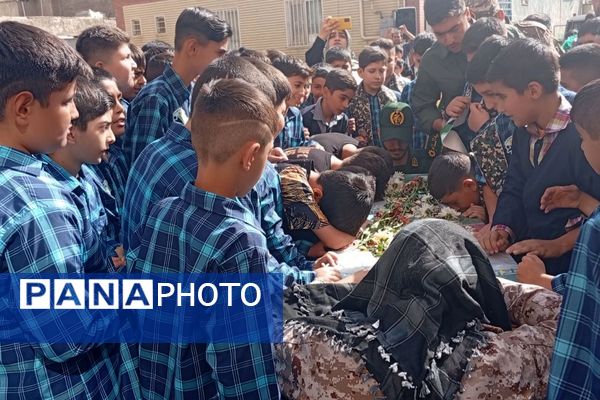 مدراس شهرستان قدس میزبان پرچم حرم امام حسین (ع) و شهید گمنام 