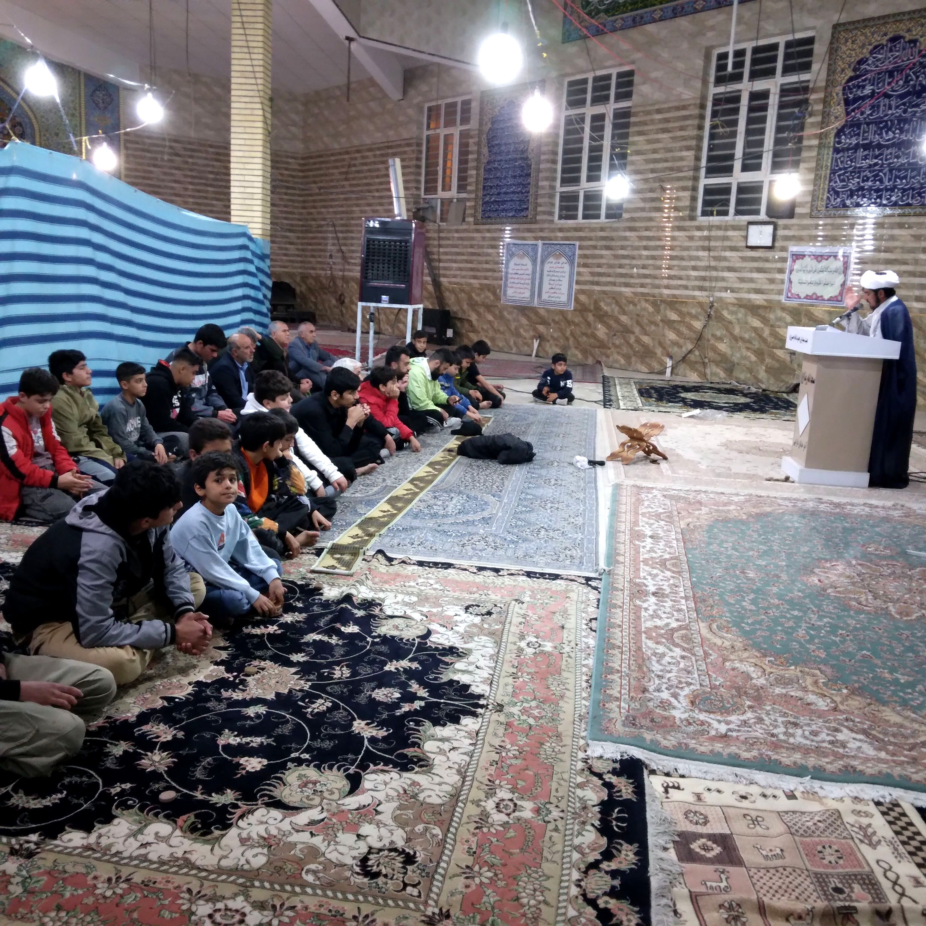 برگزاری جشن نیمه شعبان با حضور دانش‌آموزان در کوهدشت
