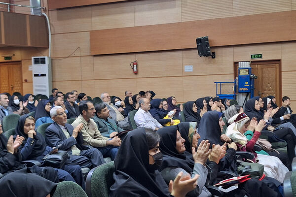 گردهمایی معاونان و مربیان پرورشی و جشن سپاس مربی ناحیه یک شیراز