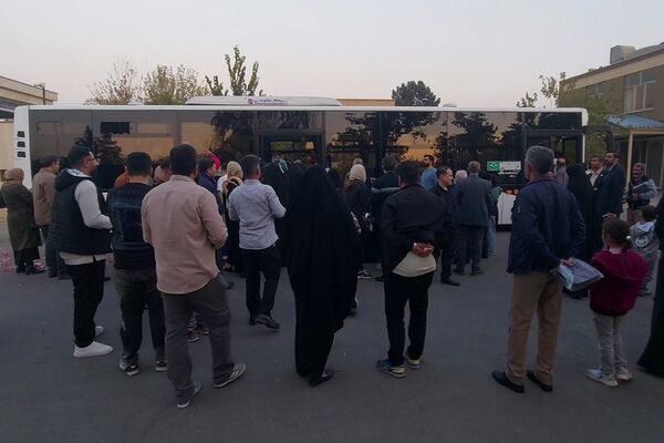 بدرقه دانش‌آموزان عمره‌گزار شهرستان‌های استان تهران