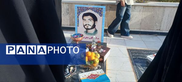 دومین شب چراغ برات در امامزاده و گلزار شهدای روستای مهدی آباد خلیل آباد 