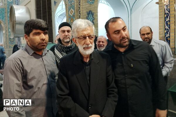 مراسم گرامیداشت رهبر شهید انقلاب در بارگاه ملکوتی حضرت عبدالعظیم حسنی (ع)