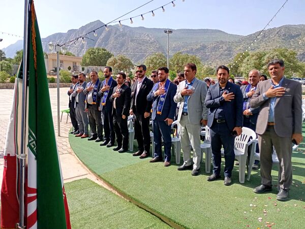 اردوی تمشک در نور آباد ممسنی