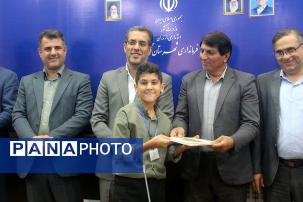 تقدیر از خبرنگاران در گلوگاه 