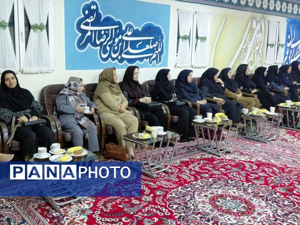 اولین جلسه شورای دبیران در دبیرستان علی‌ افشارنژاد 