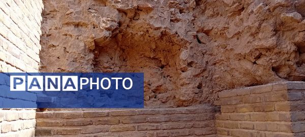 بازدید دانش‌آموزان از کارخانه آلومینای جاجرم و قلعه جلال الدین شهرستان گرمه