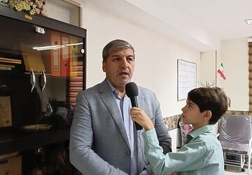 تجلیل از پزشکان بیمارستان امام جعفر صادق(ع)  ساوجبلاغ به مناسبت روز پزشک 