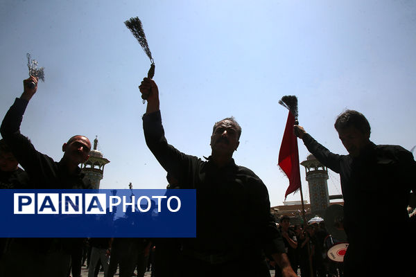 عزاداری تاسوعای حسینی(ع) در حرم حضرت معصومه(س)