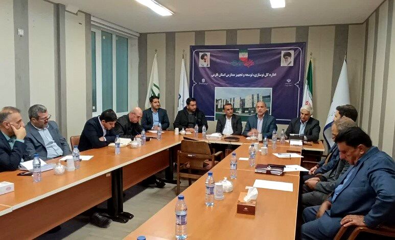 جمع‌آوری مدارس کانکسی استان فارس تا یک ماه آینده/ عملیات ساماندهی ۲۲۲ مدرسه سنگی آغاز شد