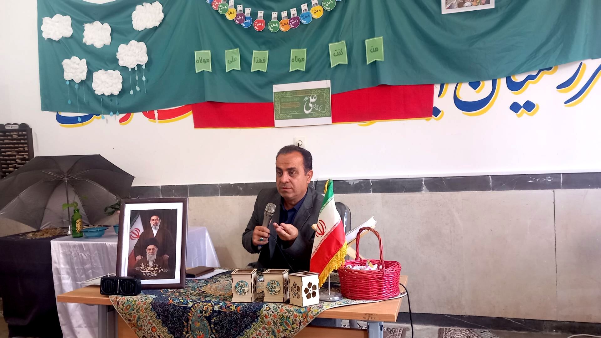 جشن باشکوه عید غدیر در دبیرستان صدیقه کبری