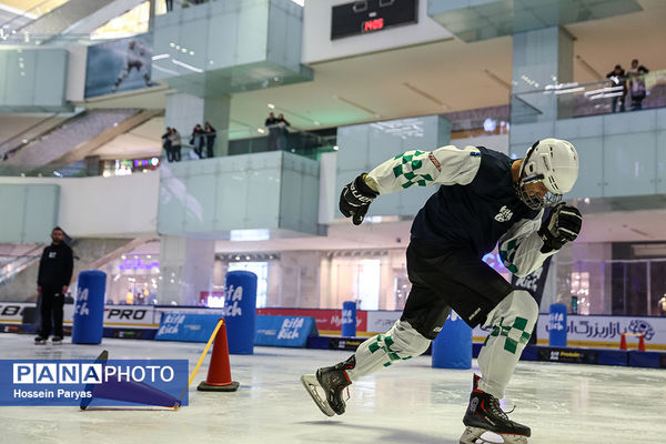 مسابقات اسکیت روی یخ