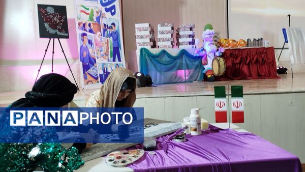 افتتاح جشنواره‌های فرهنگی و هنری دانش‌آموزی با رونمایی از بسته «ایرانمون»