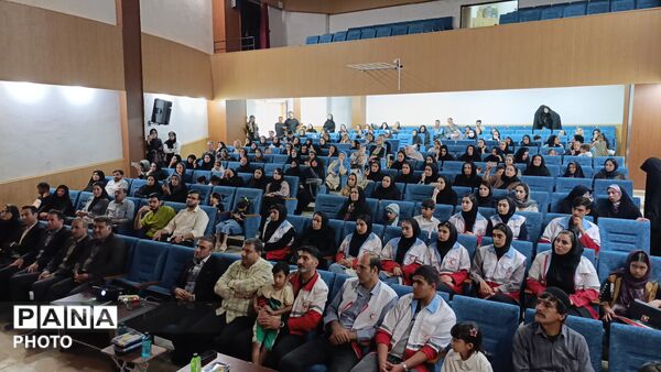 فارسان میزبانِ یکی از برترین مغزهای متفکر زیست‌شناسی جهان