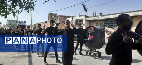 آئین‌های سنتی عزاداریِ ‌روز تاسوعا‌ در شهر وردنجان