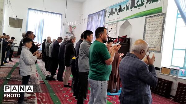 نماز عید سعید فطر در روستای نجف