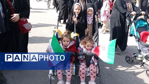 راهپیمایی 22 بهمن در شیراز برنامه دشمن را برچید