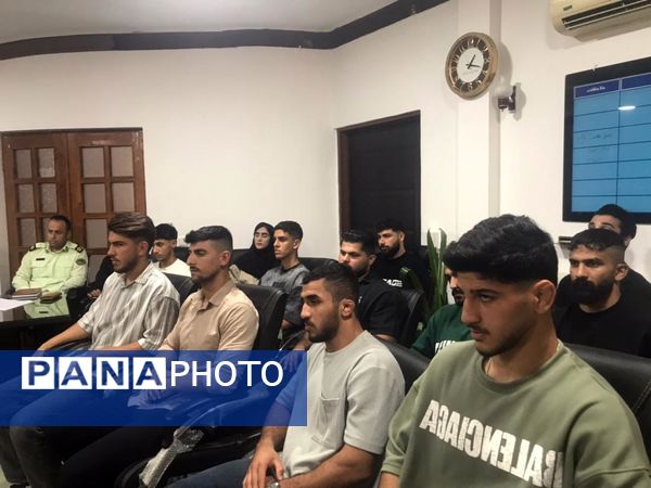 برگزاری جلسه ستاد امور جوانان در محمودآباد